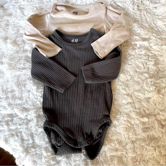 H&M baby onesies | long sleeve | bundle - Picture 1 of 6